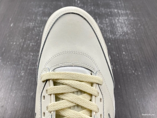 One Kick Air FN7405-100 Jordan 5 Sail SE 0816